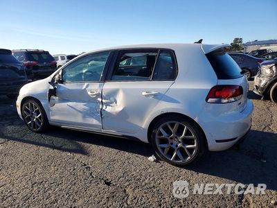 Drugie zdjęcie samochodu z przodu: 2014 VOLKSWAGEN GTI VIN:WVWGD7AJ6EW005002 - miniatura