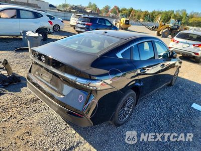 Trzecie zdjęcie samochodu z tyłu: 2026 NISSAN SENTRA SV VIN:3N1AB9CVXTY239630 - miniatura