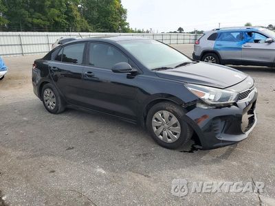 Czwarte zdjęcie samochodu z boku: 2018 KIA RIO LX VIN:3KPA24AB6JE070441 - miniatura