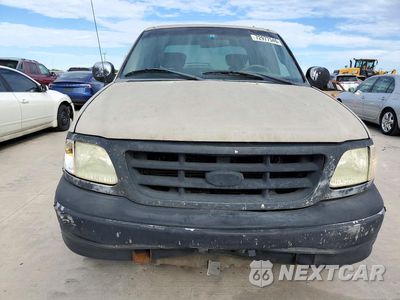 Piąte zdjęcie samochodu w środku: 2001 FORD F150 SUPERCREW VIN:1FTRW07L11KC06911 - miniatura
