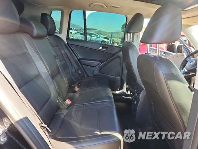 Zdjęcie 10 z 12 samochodu: 2013 VOLKSWAGEN TIGUAN S VIN:WVGAV3AX8DW598193 - miniatura