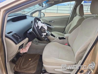 Zdjęcie 7 z 12 samochodu: 2011 TOYOTA PRIUS TWO VIN:JTDKN3DU9B1472851 - miniatura