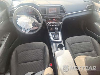 Zdjęcie 8 z 13 samochodu: 2020 HYUNDAI ELANTRA SE VIN:5NPD74LF5LH531092 - miniatura