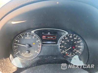 Zdjęcie 9 z 12 samochodu: 2016 NISSAN ALTIMA 2.5 S VIN:1N4AL3AP5GN314478 - miniatura