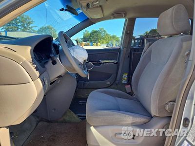 Zdjęcie 7 z 13 samochodu: 2004 TOYOTA SIENNA LE 8 PASSENGER VIN:5TDZA23CX4S178183 - miniatura