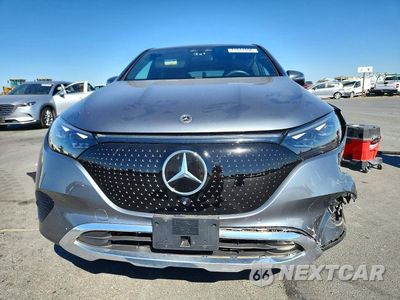 Piąte zdjęcie samochodu w środku: 2023 MERCEDES-BENZ EQE SUV 350 4MATIC VIN:4JGGM1CB8PA001094 - miniatura
