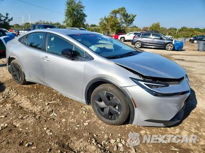 Czwarte zdjęcie samochodu z boku: 2024 TOYOTA PRIUS LE VIN:JTDACAAU1R3026704 - miniatura