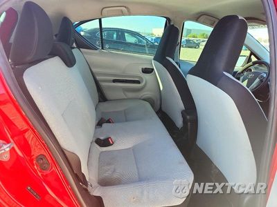 Zdjęcie 10 z 12 samochodu: 2014 TOYOTA PRIUS C ONE VIN:JTDKDTB38E1074810 - miniatura