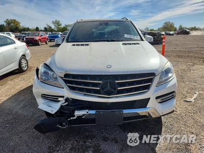 Piąte zdjęcie samochodu w środku: 2015 MERCEDES-BENZ ML 350 4MATIC VIN:4JGDA5HB3FA588444 - miniatura