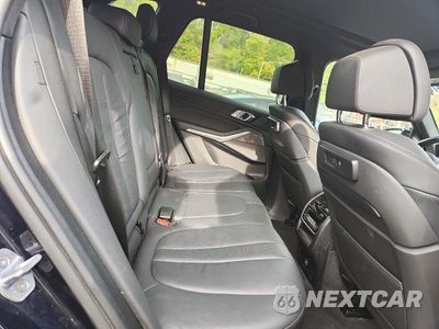 Zdjęcie 10 z 12 samochodu: 2020 BMW X5 M50I VIN:5UXJU4C05LLE45477 - miniatura