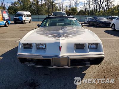 Piąte zdjęcie samochodu w środku: 1980 PONTIAC FIREBIRD TRANS AM GT VIN:2X87TAN133894 - miniatura
