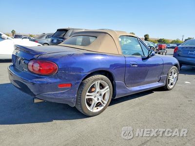 Trzecie zdjęcie samochodu z tyłu: 2004 MAZDA MX-5 MIATA BASE VIN:JM1NB353440403747 - miniatura