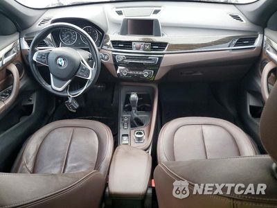 Zdjęcie 8 z 13 samochodu: 2017 BMW X1 XDRIVE28I VIN:WBXHT3C36H5F87360 - miniatura
