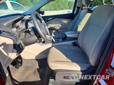 Zdjęcie 7 z 13 samochodu: 2019 FORD ESCAPE SE VIN:1FMCU0GD0KUA87609 - miniatura