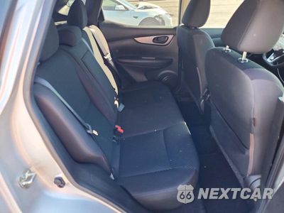 Zdjęcie 11 z 13 samochodu: 2018 NISSAN ROGUE SPORT S VIN:JN1BJ1CP0JW159901 - miniatura