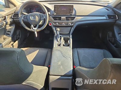 Zdjęcie 8 z 12 samochodu: 2018 HONDA ACCORD LX VIN:1HGCV1F13JA150489 - miniatura