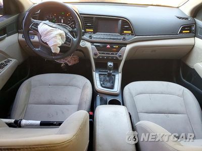 Zdjęcie 8 z 12 samochodu: 2017 HYUNDAI ELANTRA SE VIN:5NPD84LF9HH043350 - miniatura