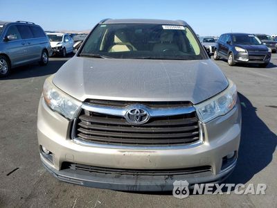 Piąte zdjęcie samochodu w środku: 2014 TOYOTA HIGHLANDER XLE VIN:5TDJKRFH9ES019909 - miniatura