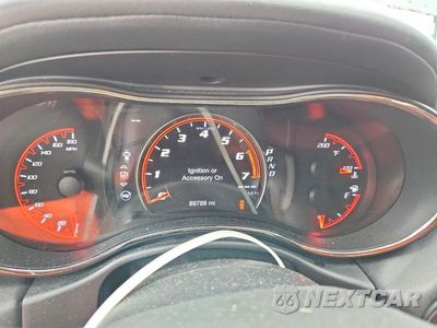 Zdjęcie 9 z 13 samochodu: 2018 DODGE DURANGO SRT VIN:1C4SDJGJ1JC184155 - miniatura