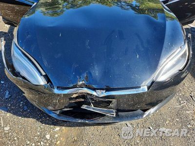Zdjęcie 11 z 12 samochodu: 2018 TESLA MODEL S VIN:5YJSA1E25JF297601 - miniatura