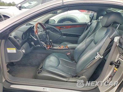 Zdjęcie 7 z 12 samochodu: 2006 MERCEDES-BENZ SL 500 VIN:WDBSK75F86F110405 - miniatura