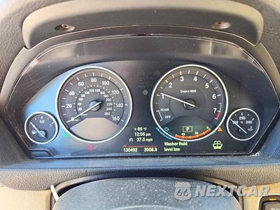 Zdjęcie 9 z 12 samochodu: 2014 BMW 320 I XDRIVE VIN:WBA3C3G56ENS71725 - miniatura