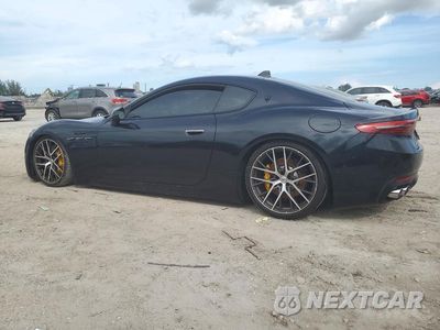 Drugie zdjęcie samochodu z przodu: 2024 MASERATI GRANTURISMO MODENA VIN:ZAMBMVBB7RX436739 - miniatura