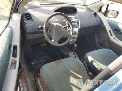 Zdjęcie 8 z 12 samochodu: 2007 TOYOTA YARIS BASE VIN:JTDJT923275044523 - miniatura