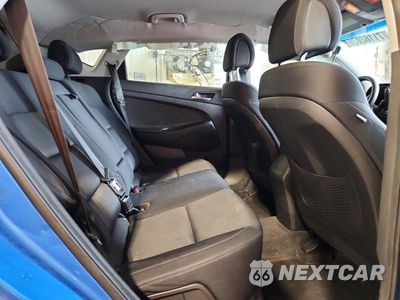 Zdjęcie 11 z 13 samochodu: 2018 HYUNDAI TUCSON SEL VIN:KM8J3CA46JU599510 - miniatura