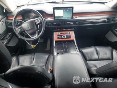 Zdjęcie 8 z 13 samochodu: 2022 LINCOLN AVIATOR RESERVE VIN:5LM5J7WC8NGL18453 - miniatura