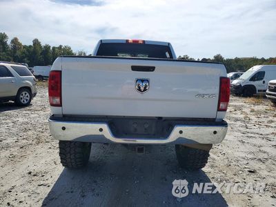 Zdjęcie 6 z 12 samochodu: 2018 RAM 2500 ST VIN:3C6UR5CL6JG217048 - miniatura