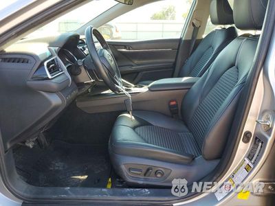 Zdjęcie 7 z 12 samochodu: 2018 TOYOTA CAMRY SE VIN:4T1B11HK5JU664771 - miniatura