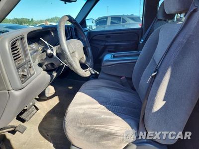 Zdjęcie 7 z 12 samochodu: 2006 CHEVROLET SILVERADO C1500 VIN:2GCEC13VX61311667 - miniatura