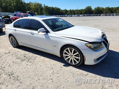 Czwarte zdjęcie samochodu z boku: 2009 BMW 750 LI VIN:WBAKB83599CY58469 - miniatura
