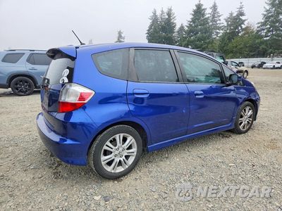 Trzecie zdjęcie samochodu z tyłu: 2010 HONDA FIT SPORT VIN:JHMGE8H40AS009260 - miniatura