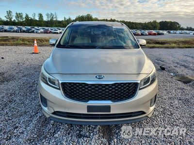 Piąte zdjęcie samochodu w środku: 2016 KIA SEDONA LX VIN:KNDMB5C13G6164721 - miniatura