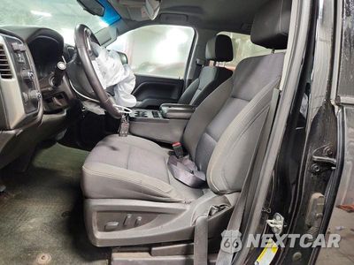 Zdjęcie 7 z 12 samochodu: 2018 CHEVROLET SILVERADO K1500 LT VIN:3GCUKREC7JG135217 - miniatura