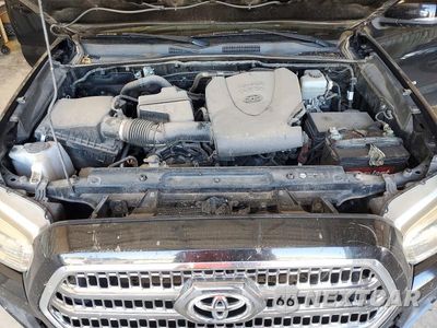 Zdjęcie 11 z 12 samochodu: 2017 TOYOTA TACOMA TRD OFF-ROAD VIN:5TFCZ5AN9HX078287 - miniatura