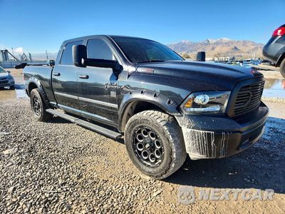 Czwarte zdjęcie samochodu z boku: 2015 RAM 1500 LARAMIE VIN:1C6RR7VM1FS691478 - miniatura