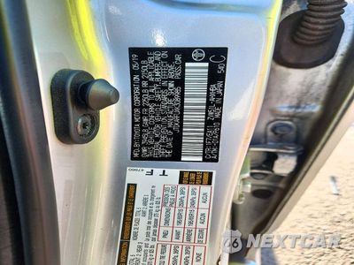 Zdjęcie 13 z 13 samochodu: 2019 TOYOTA PRIUS LIMITED VIN:JTDKARFUXK3089985 - miniatura
