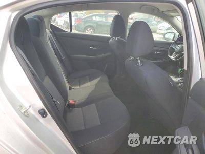 Zdjęcie 10 z 12 samochodu: 2023 NISSAN SENTRA SV VIN:3N1AB8CV2PY229903 - miniatura
