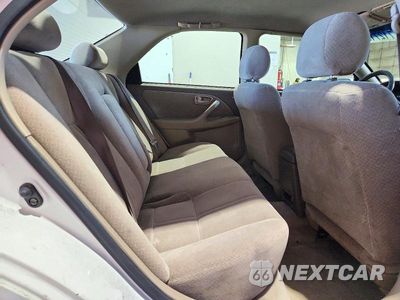 Zdjęcie 10 z 12 samochodu: 2000 TOYOTA CAMRY LE VIN:4T1BG22K2YU972004 - miniatura