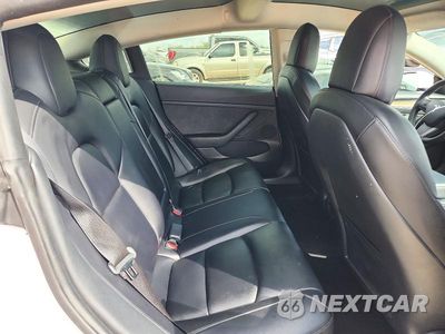 Zdjęcie 10 z 12 samochodu: 2022 TESLA MODEL 3 VIN:5YJ3E1EB6NF272284 - miniatura