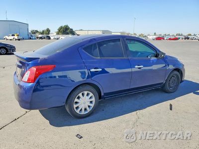 Trzecie zdjęcie samochodu z tyłu: 2018 NISSAN VERSA SV VIN:3N1CN7AP4JL872031 - miniatura