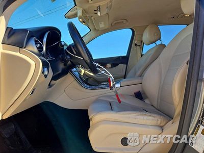 Zdjęcie 7 z 13 samochodu: 2019 MERCEDES-BENZ GLC 300 VIN:WDC0G4JB1KF593042 - miniatura