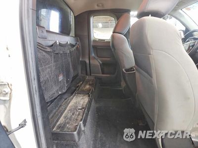 Zdjęcie 10 z 12 samochodu: 2021 TOYOTA TACOMA SR VIN:3TYRX5GNXMT028512 - miniatura