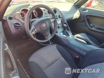 Zdjęcie 8 z 12 samochodu: 2008 PONTIAC SOLSTICE VIN:1G2MC35B68Y117622 - miniatura