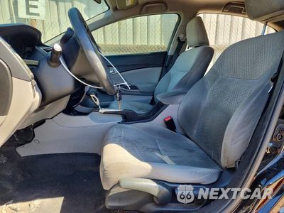 Zdjęcie 7 z 12 samochodu: 2015 HONDA CIVIC LX VIN:19XFB2F54FE211558 - miniatura
