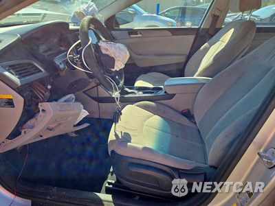 Zdjęcie 7 z 13 samochodu: 2015 HYUNDAI SONATA SE VIN:5NPE24AF9FH081893 - miniatura