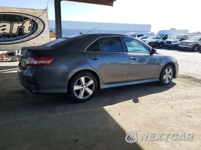 Trzecie zdjęcie samochodu z tyłu: 2011 TOYOTA CAMRY SE VIN:4T1BF3EK0BU160003 - miniatura